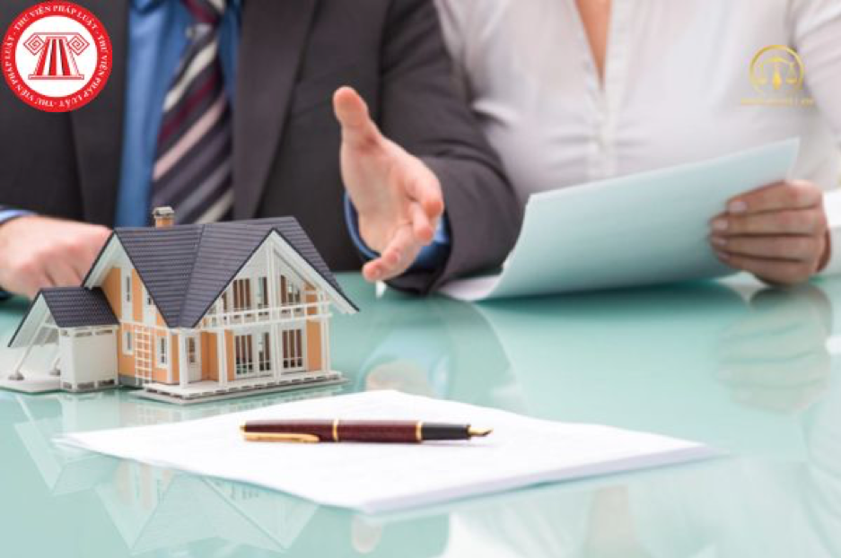 Người đang chấp hành án phạt tù thực hiện thủ tục mua bán đất đai cho người khác được hay không?