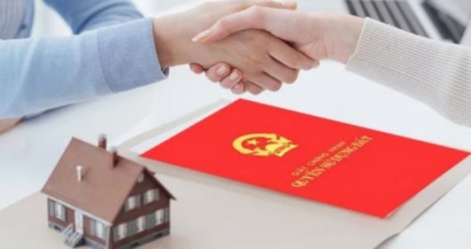 Quyền sử dụng đất có là tài sản chung của hai vợ chồng trong thời kỳ hôn nhân không khi vợ hoặc chồng là người nước ngoài?